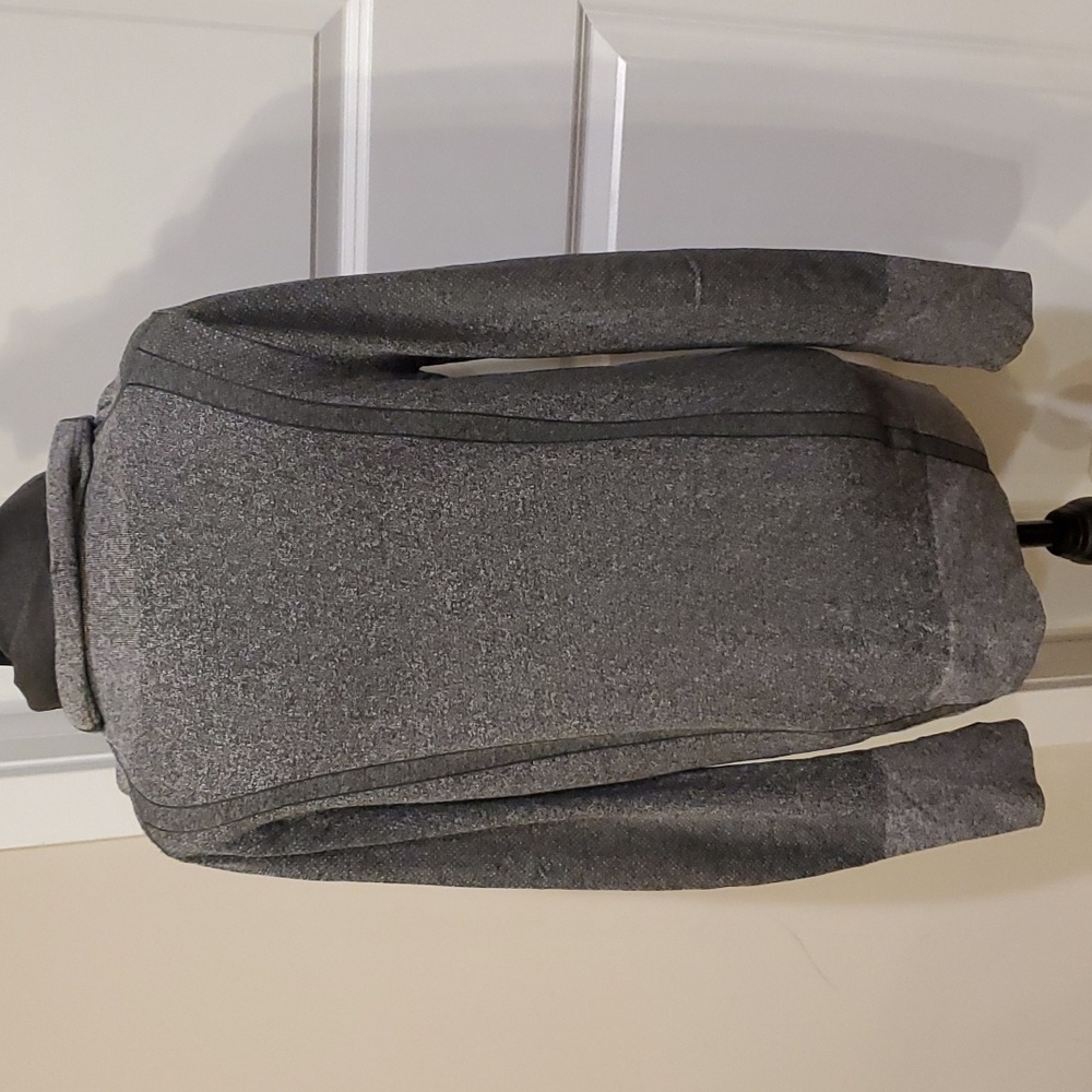 Under Armour Gray Threadborne Sweater With Cowl N… - image 2